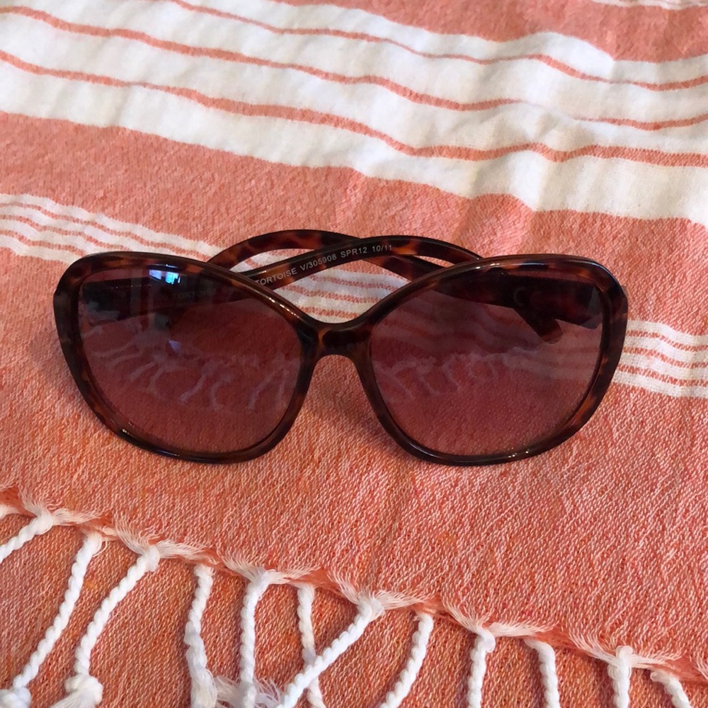 2012 GapKids Tortoise Shell Sunglasses Girls